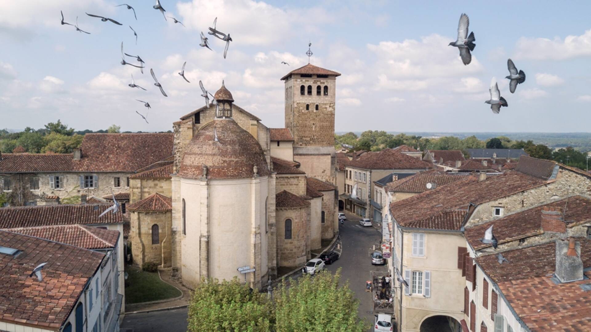 Abbatiale de Saint-Sever vue de ciel classée patrimoine Mondial de l'UNESCO