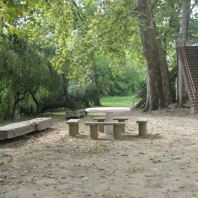 Place Amou